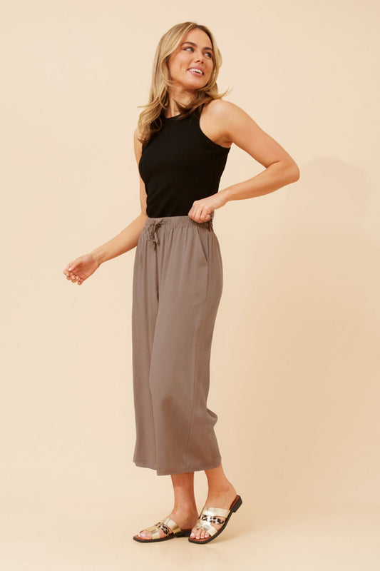 SUZE SOLID CULOTTE PANTS (Black)