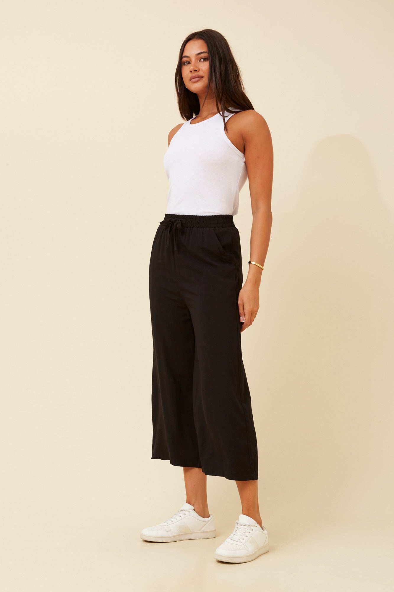 SUZE SOLID CULOTTE PANTS (Black)