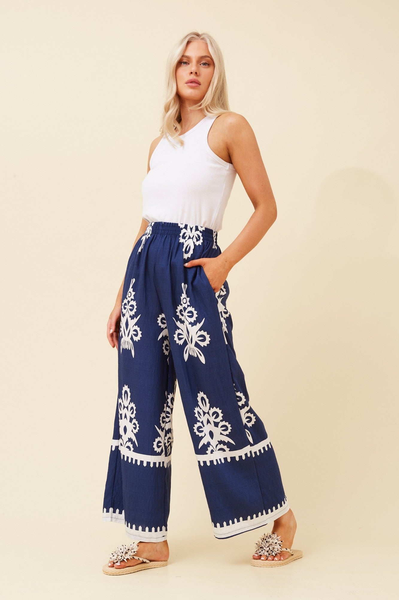 ANCA BORDER PRINT WIDE LEG PANTS (Navy)