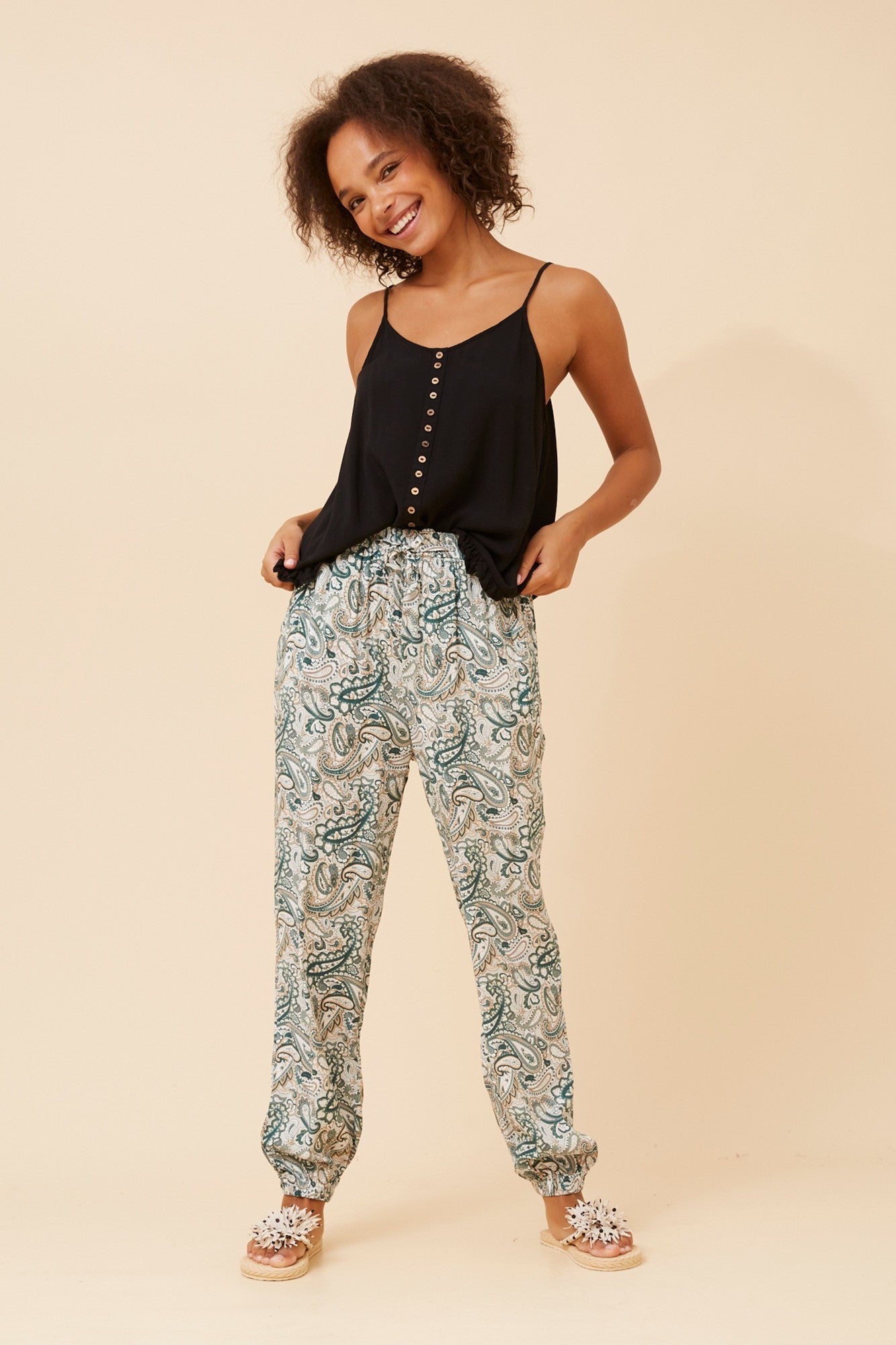 KNOXLEE PAISLEY PRINT JOGGER PANTS (Green)