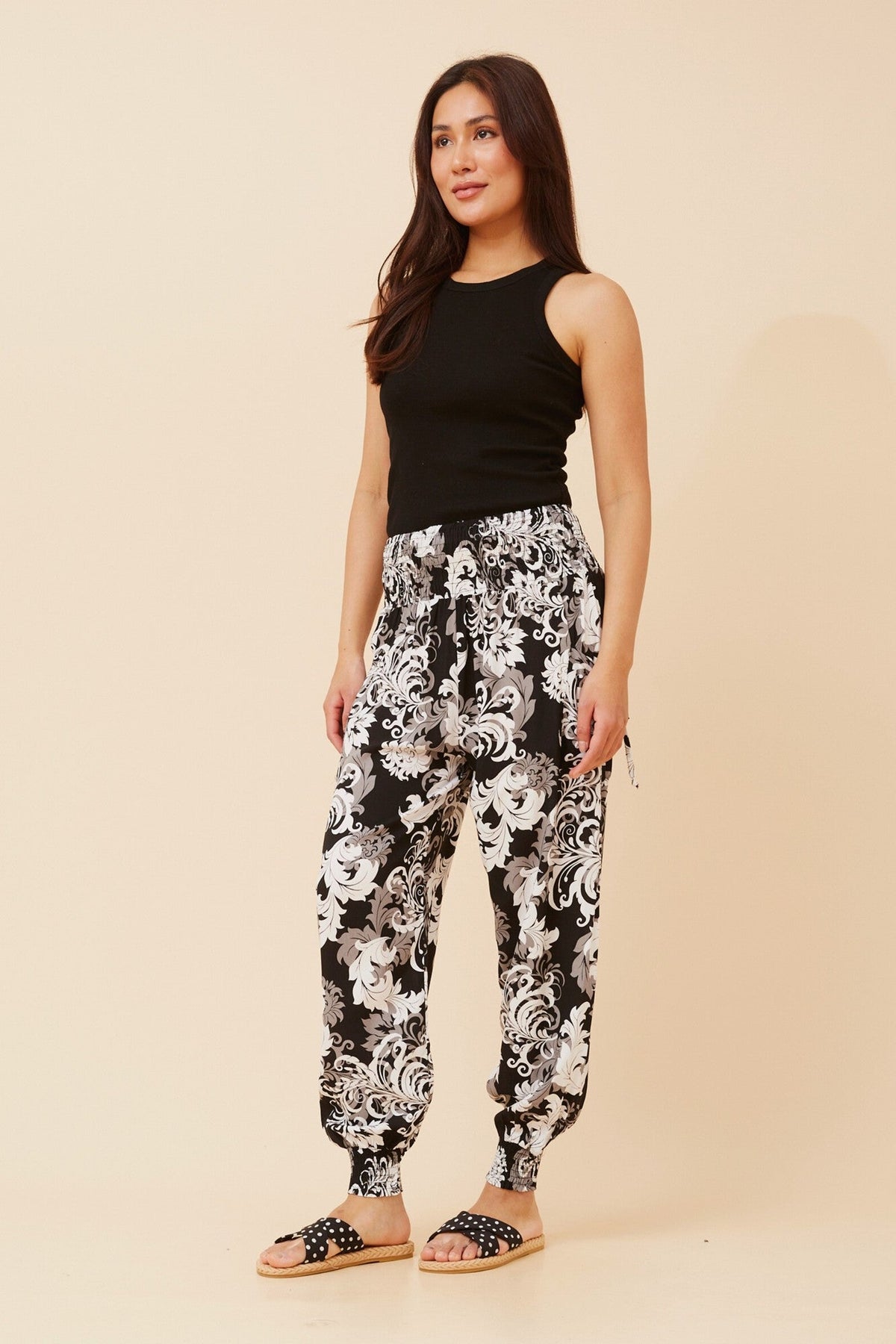 LEAF PRINT HAREM PANTS (Black And White)