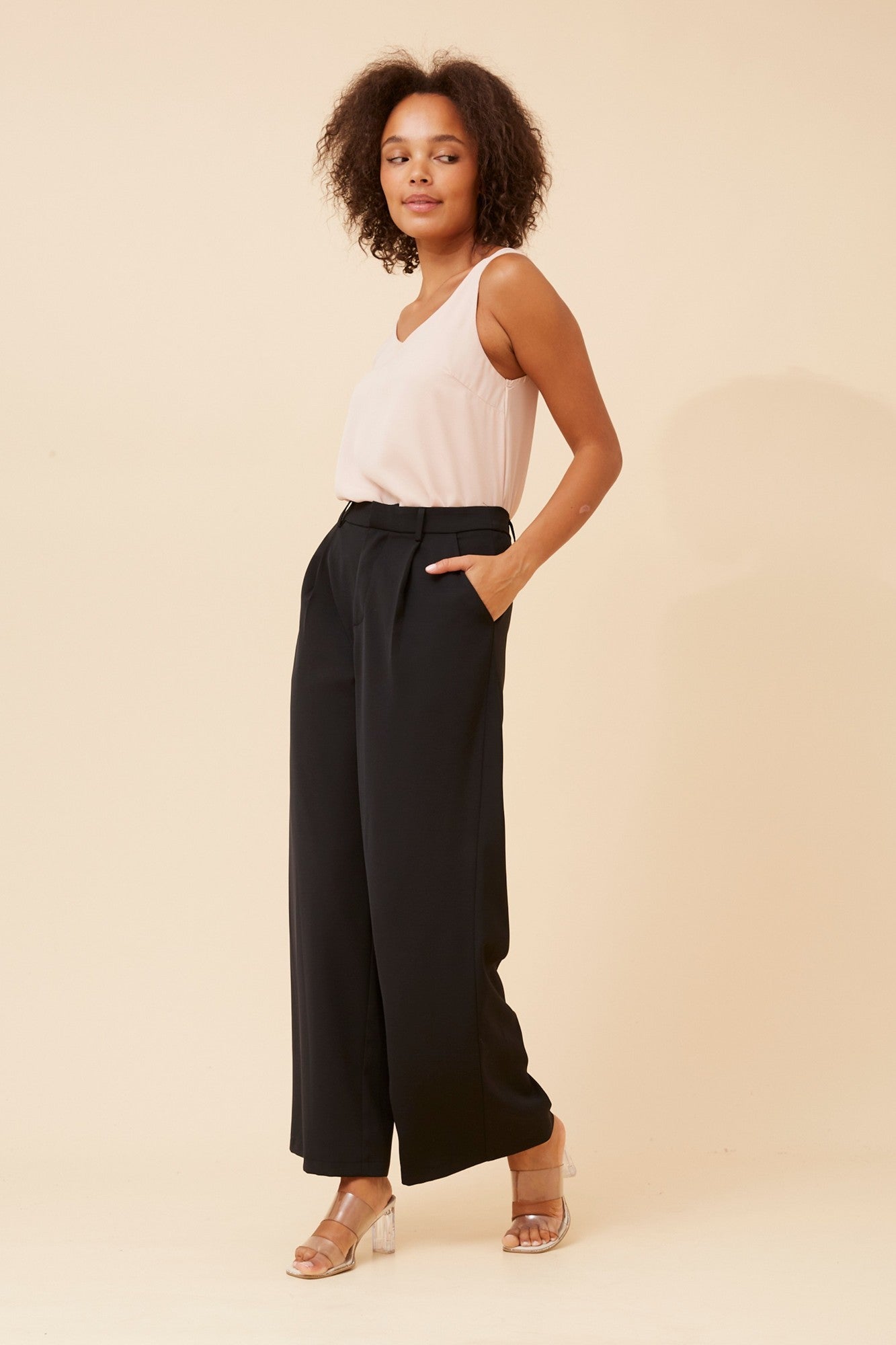 MAHA SOLID WIDE LEG PANTS (Black)