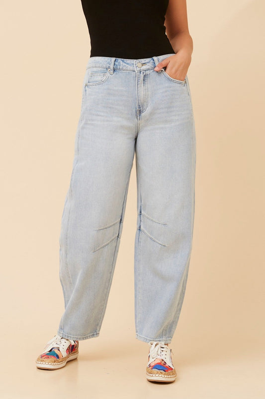 JAMARNI DENIM PANTS (Light Denim)