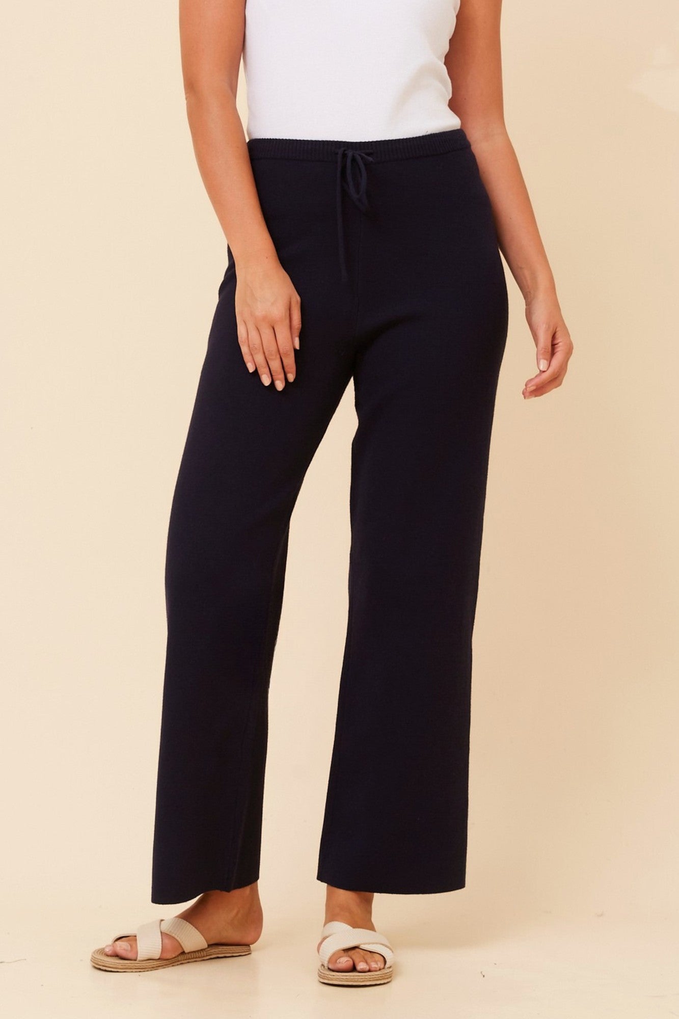 ZAYNE WIDE LEG KNIT PANTS (Black)
