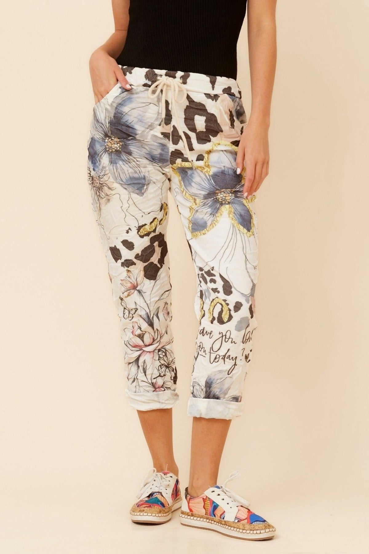 BOTTEGA MODA JANJA FLORAL JOGGER PANTS (Multi White)