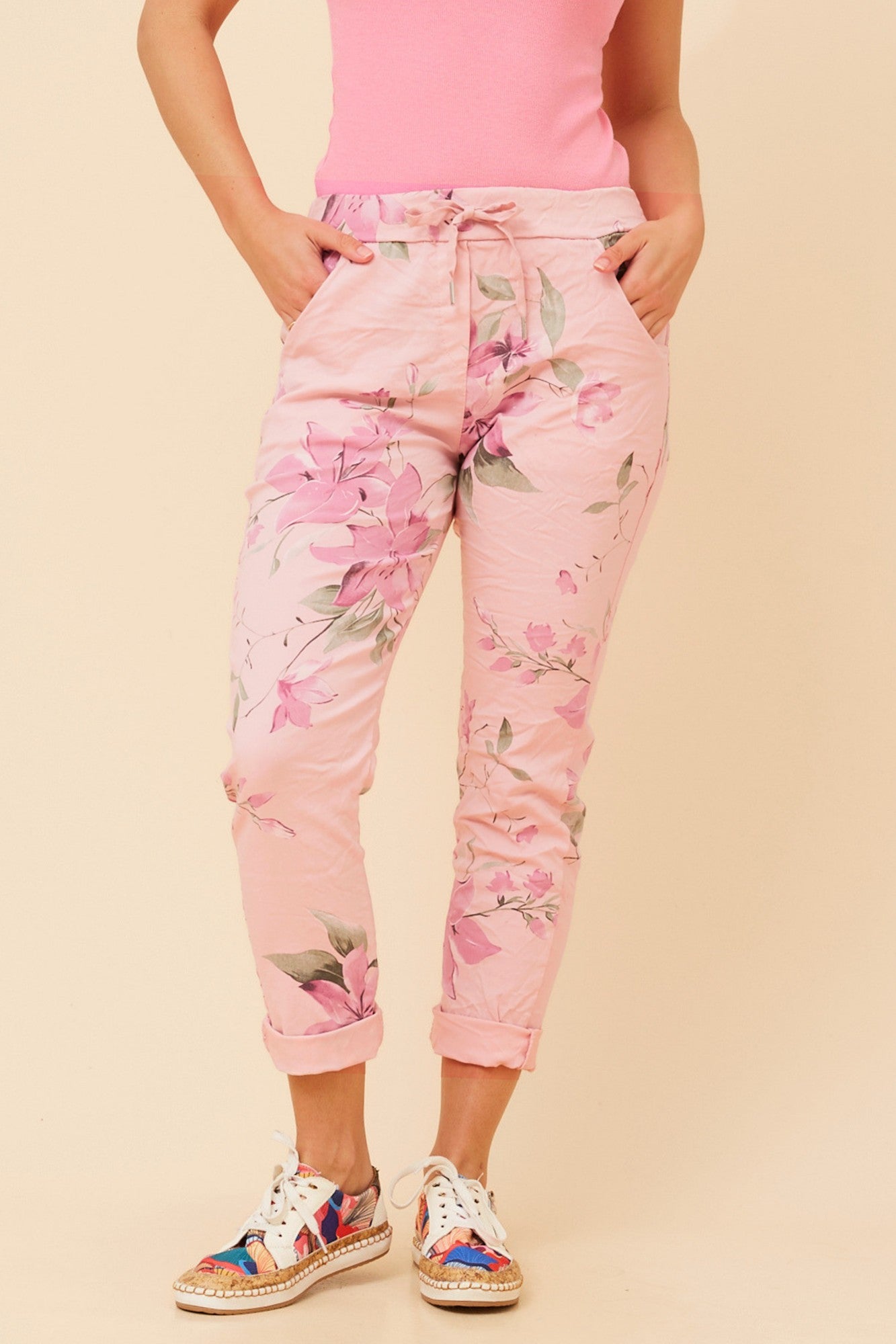 JANJA FLORAL JOGGER PANTS (Blush Pink)