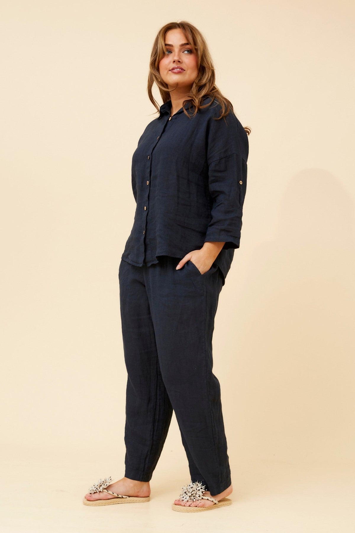 BOTTEGA MODA JOURNEE SOLID LINEN PANTS (Navy)