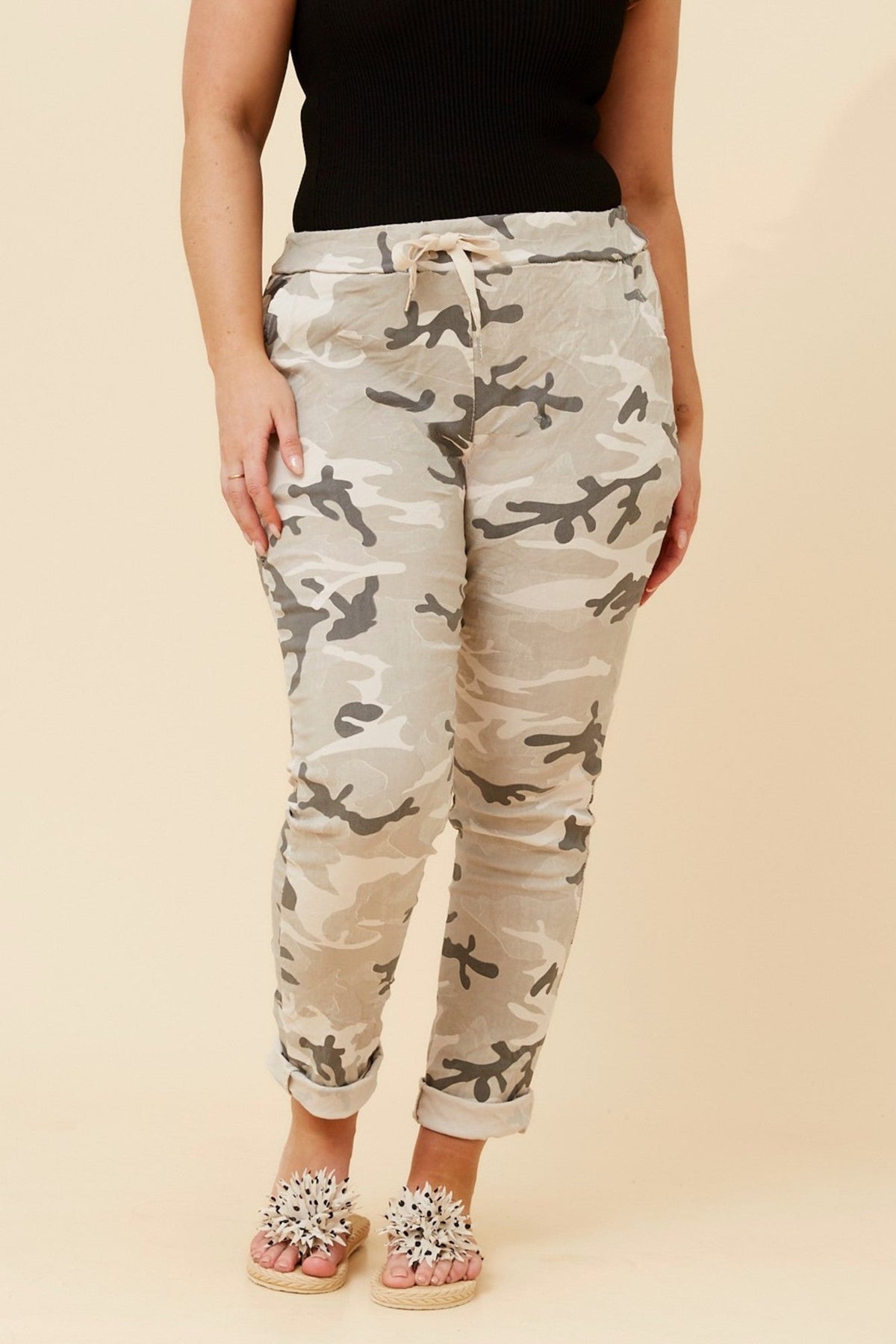 BOTTEGA MODA JANJA MILITARY PRINT JOGGER PANTS (Slate)