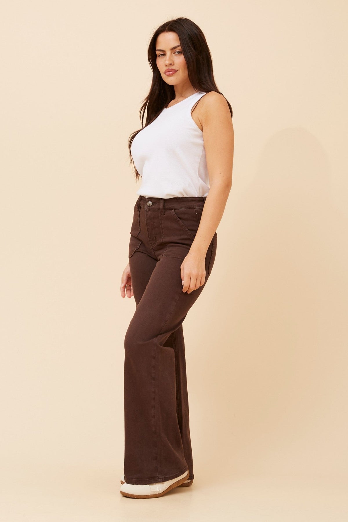 EMMETT BOOTCUT DENIM PANTS (Chocolate)