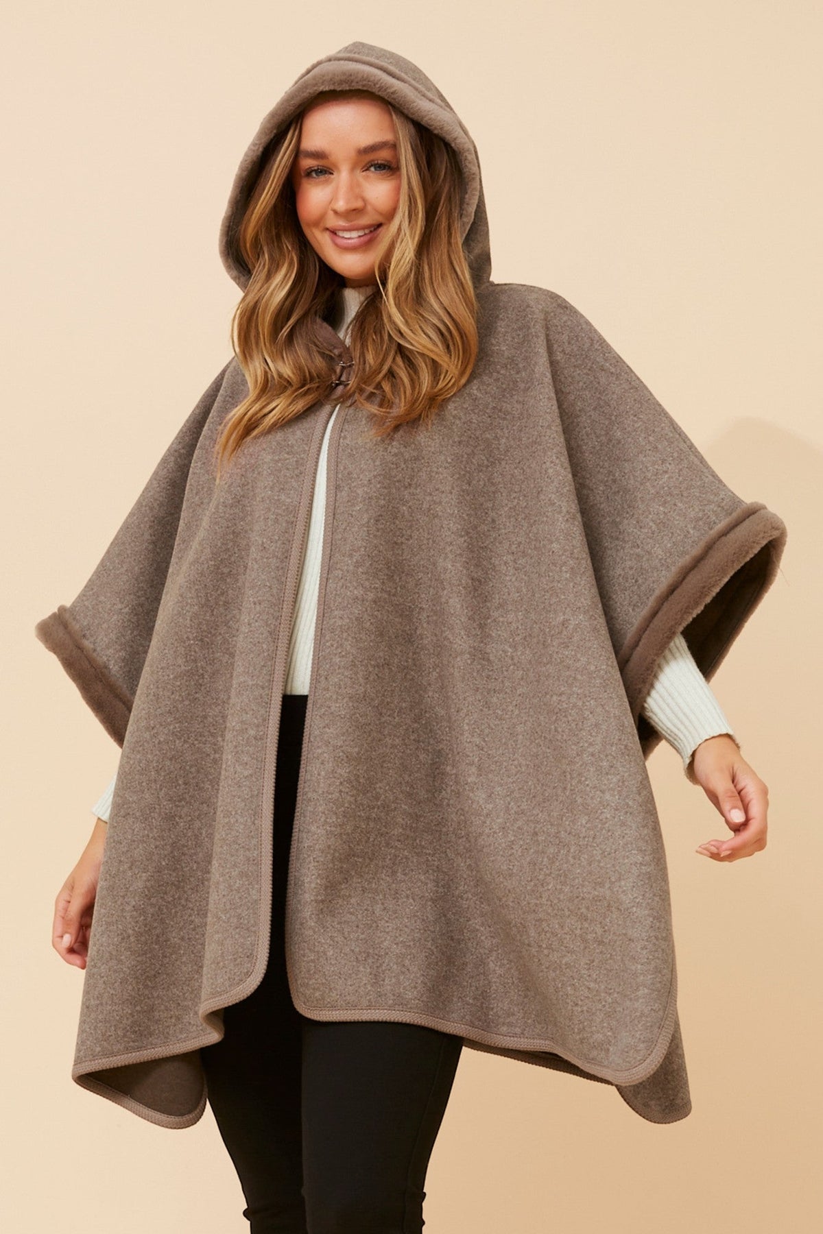 Caroline Morgan Australia AMBERLYN SOLID PONCHO (Chocolate)