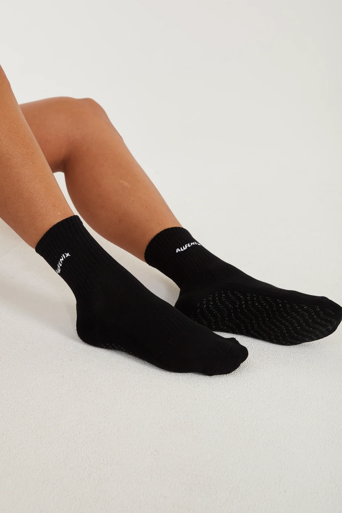 Pilates Grip Socks (Black)