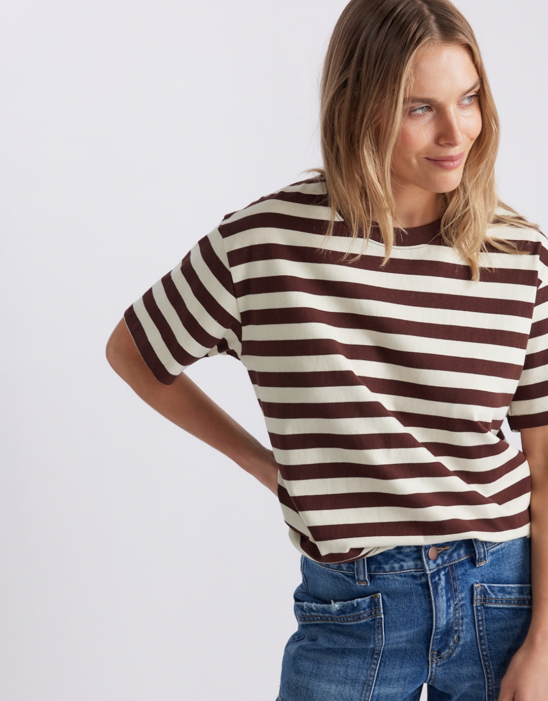 White & Co. Relaxed Tee (Chocolate/Ecru)