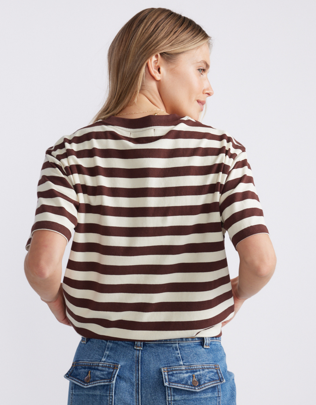 White & Co. Relaxed Tee (Chocolate/Ecru)