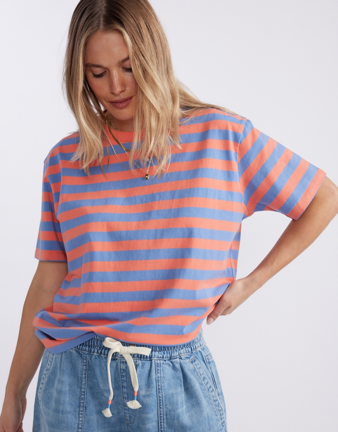 White & Co. Relaxed Tee (Melon/Denim)