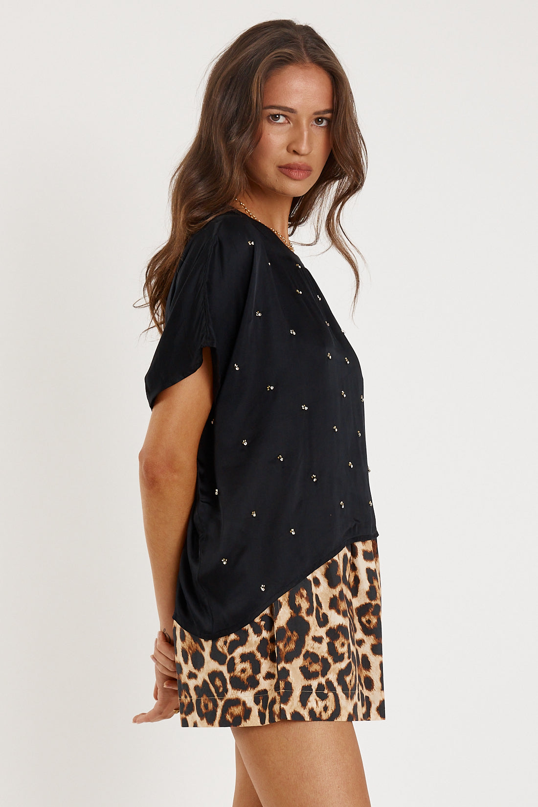 Rubyyaya Bienvenue T-Shirt (Black)
