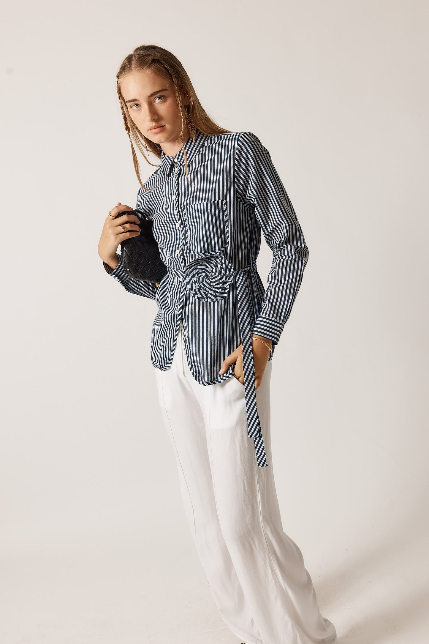 Rubyyaya Countryside Rose Top (Navy)