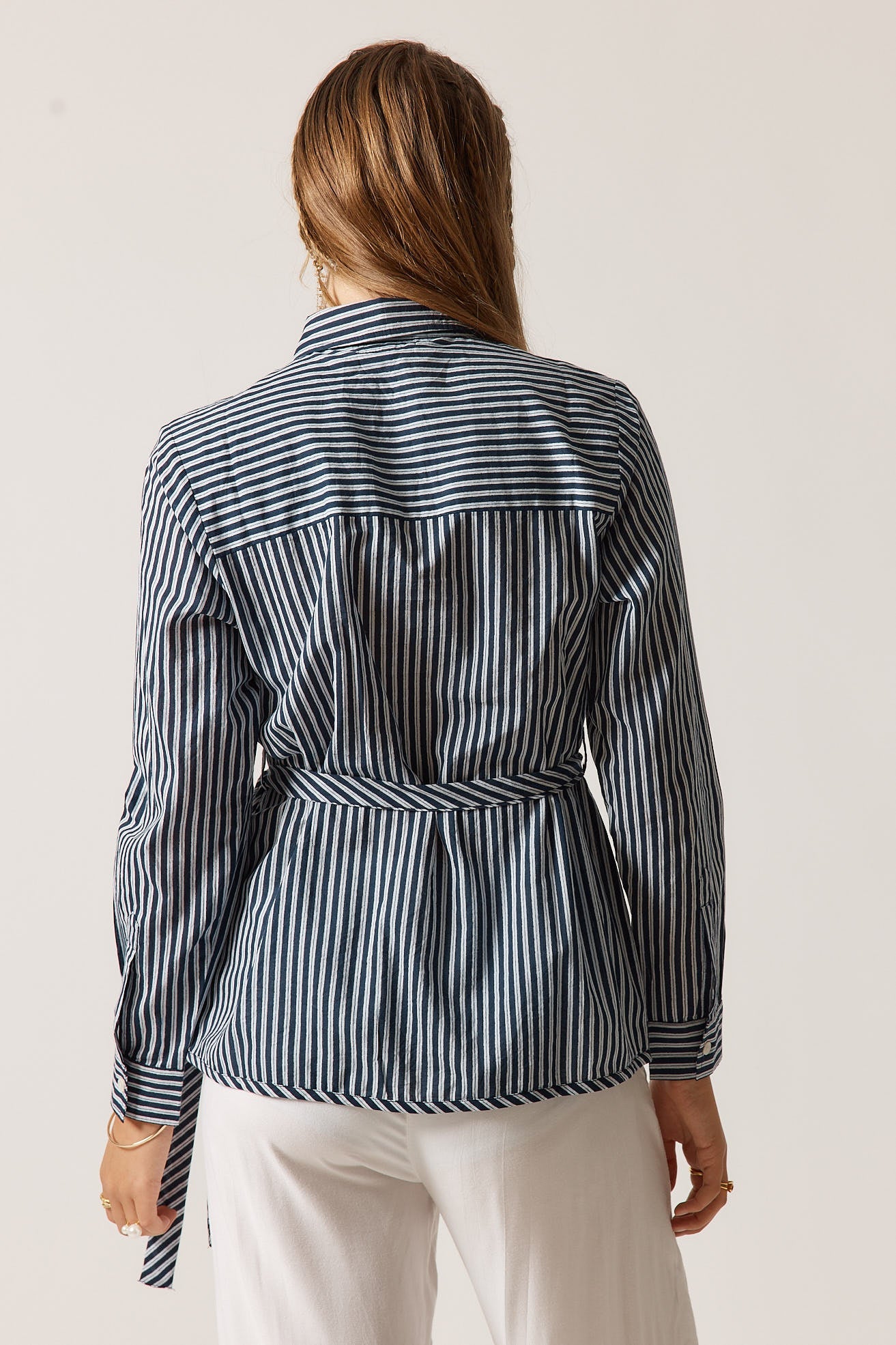 Rubyyaya Countryside Rose Top (Navy)