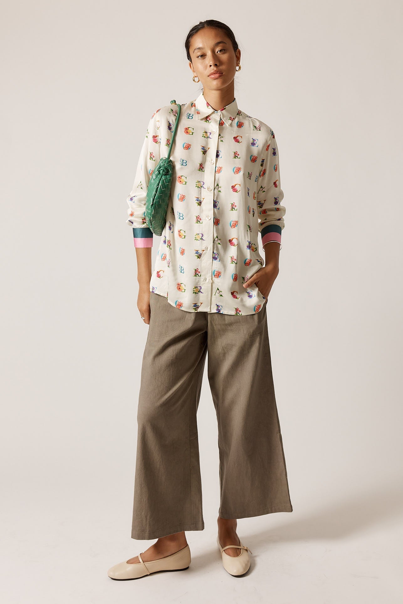 Rubyyaya Love Bloom Shirt (Cream)