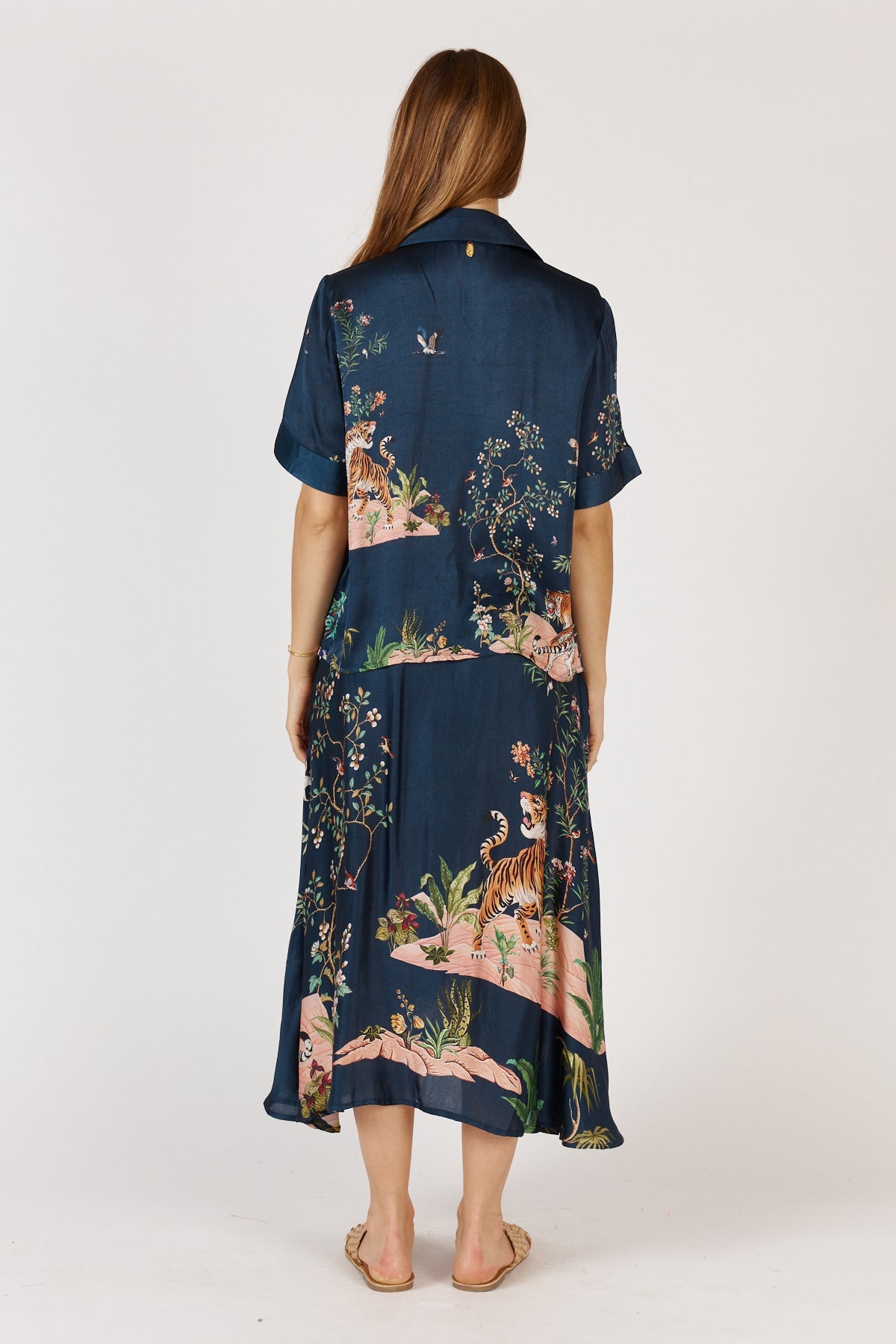 Rubyyaya Machali Shirt (Navy)