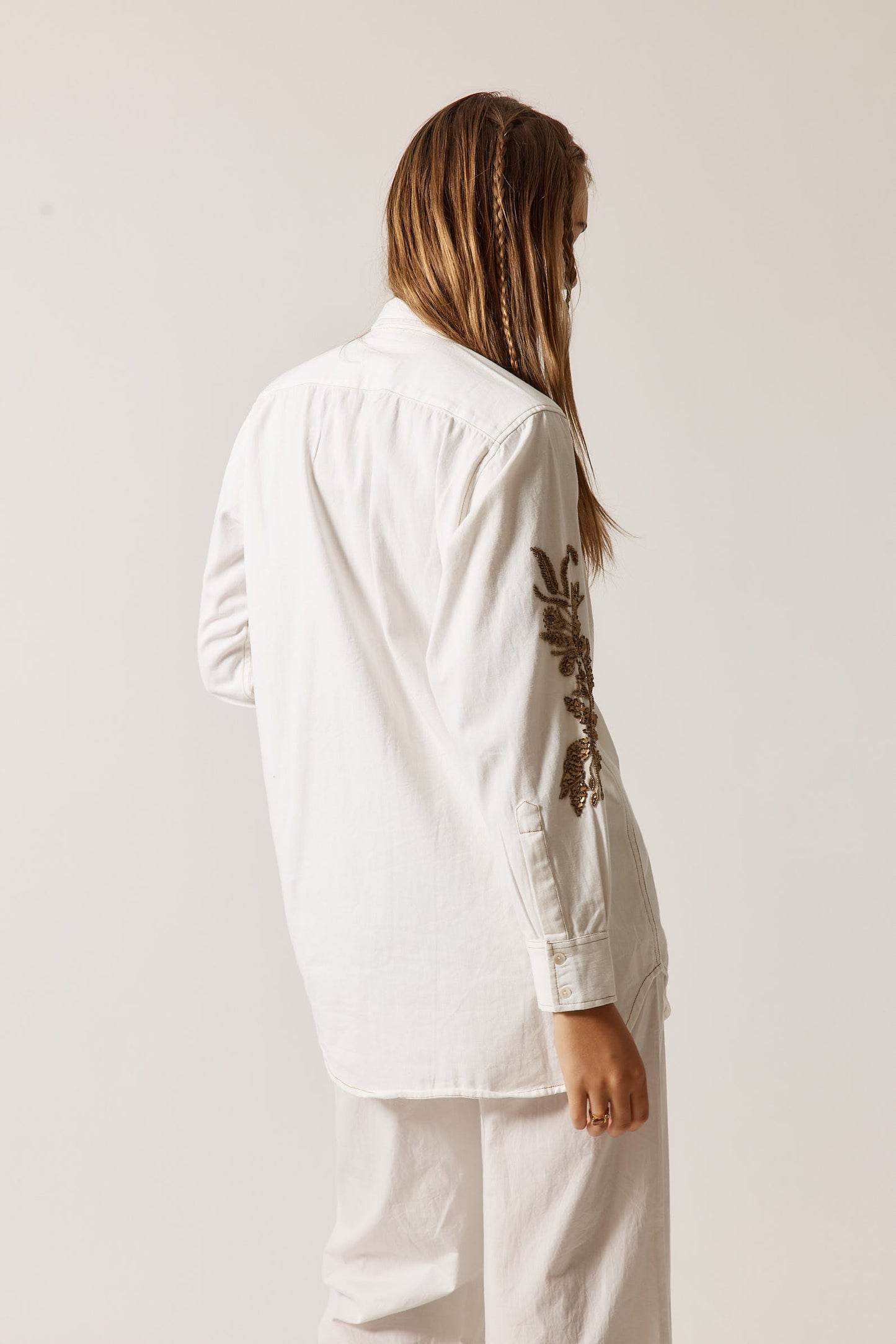 Rubyyaya Montana Shirt (White)