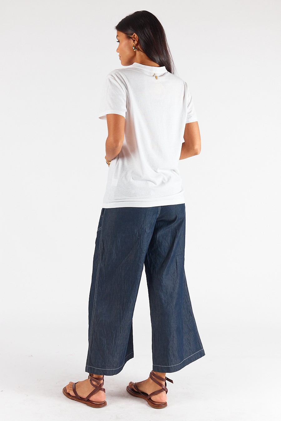Rubyyaya Plain Collar T-Shirt (White)