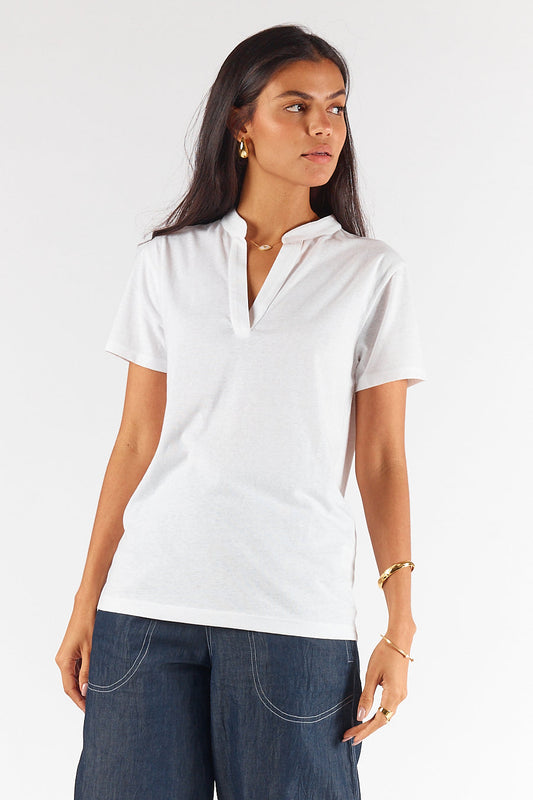 Image of T-Shirts. Productname: Rubyyaya Plain Collar T-Shirt White in White colour by brand - Rubyyaya
