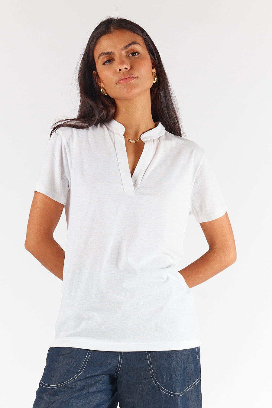 Rubyyaya Plain Collar T-Shirt (White)
