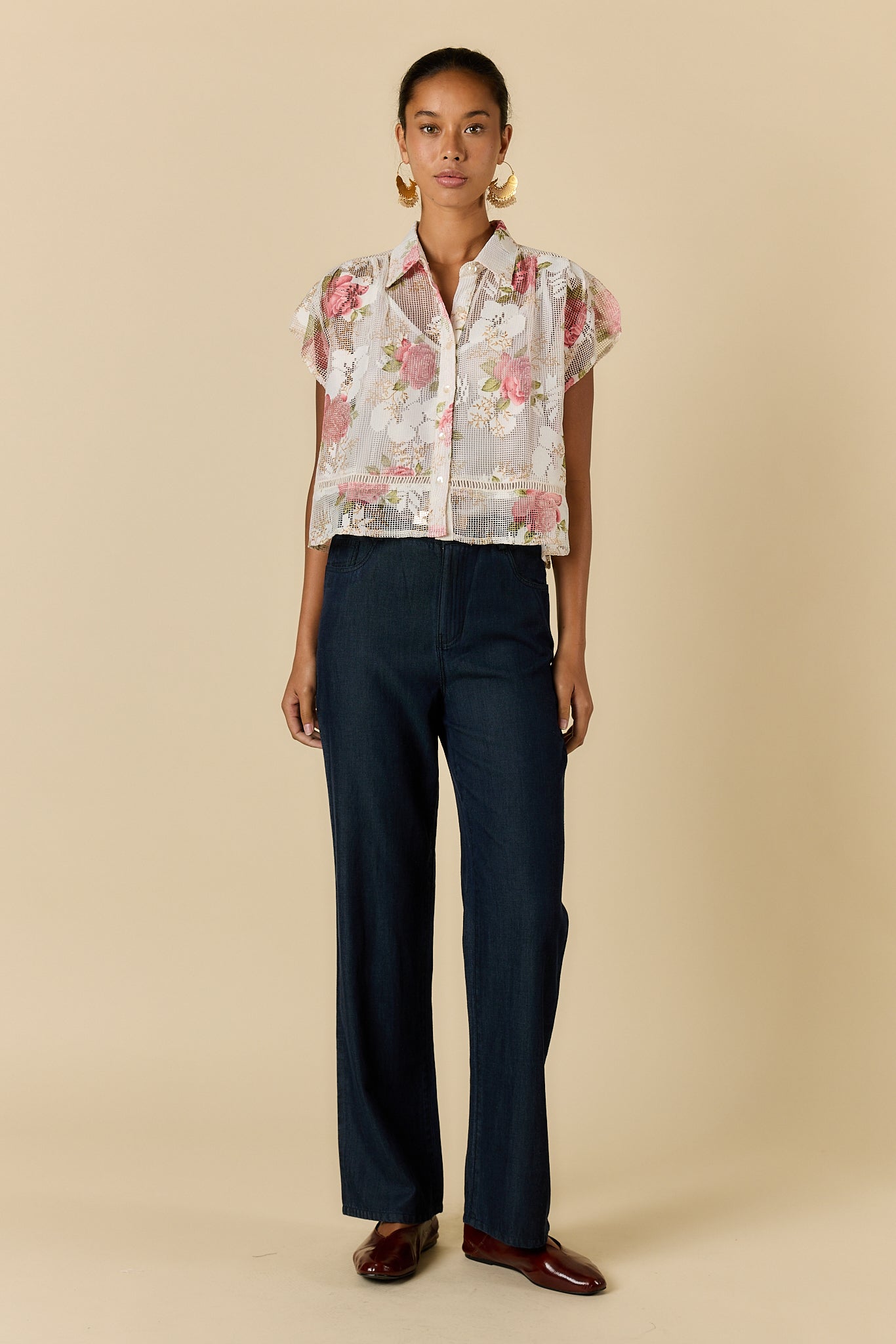 Rubyyaya Rose Shirt (White)