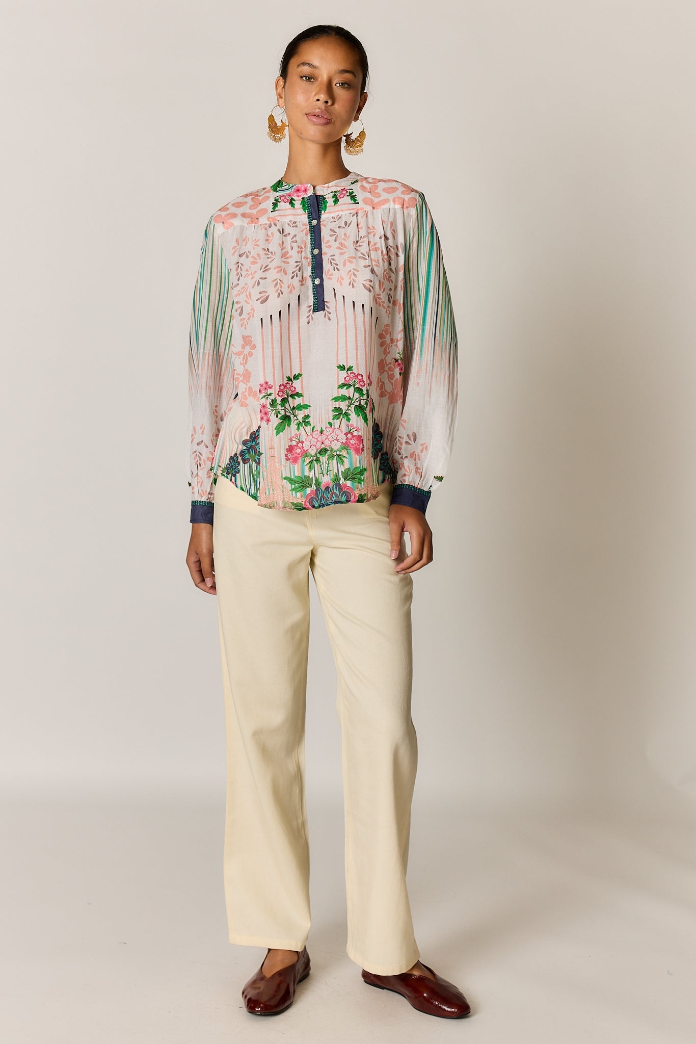 Rubyyaya Roseanne Shirt (Multi)