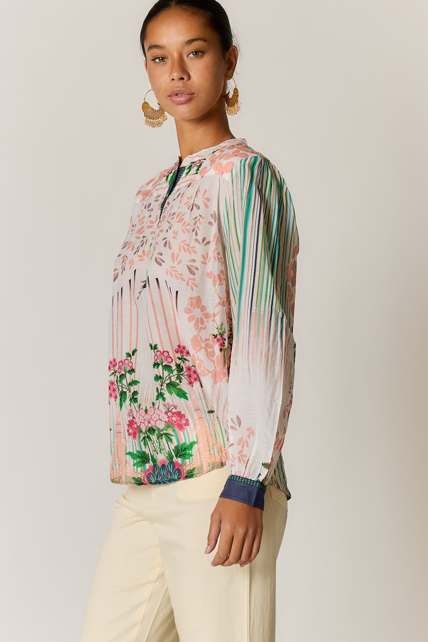 Rubyyaya Roseanne Shirt (Multi)