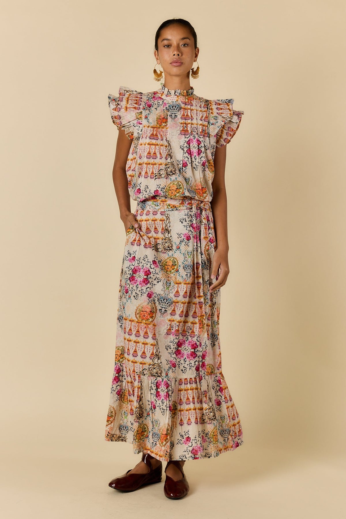Rubyyaya Rosetta Skirt (Gold)