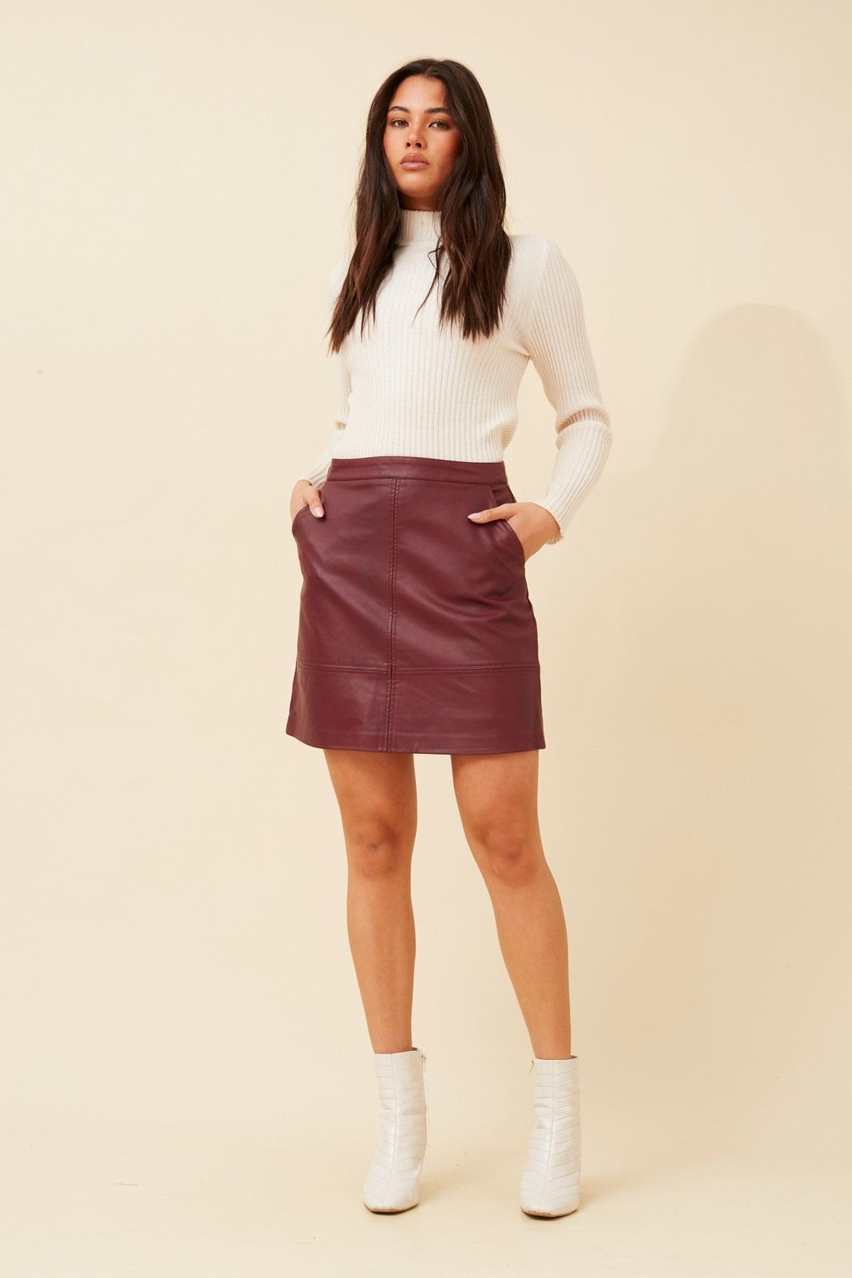 JUNIPER VEGAN LEATHER MINI SKIRT (Black)