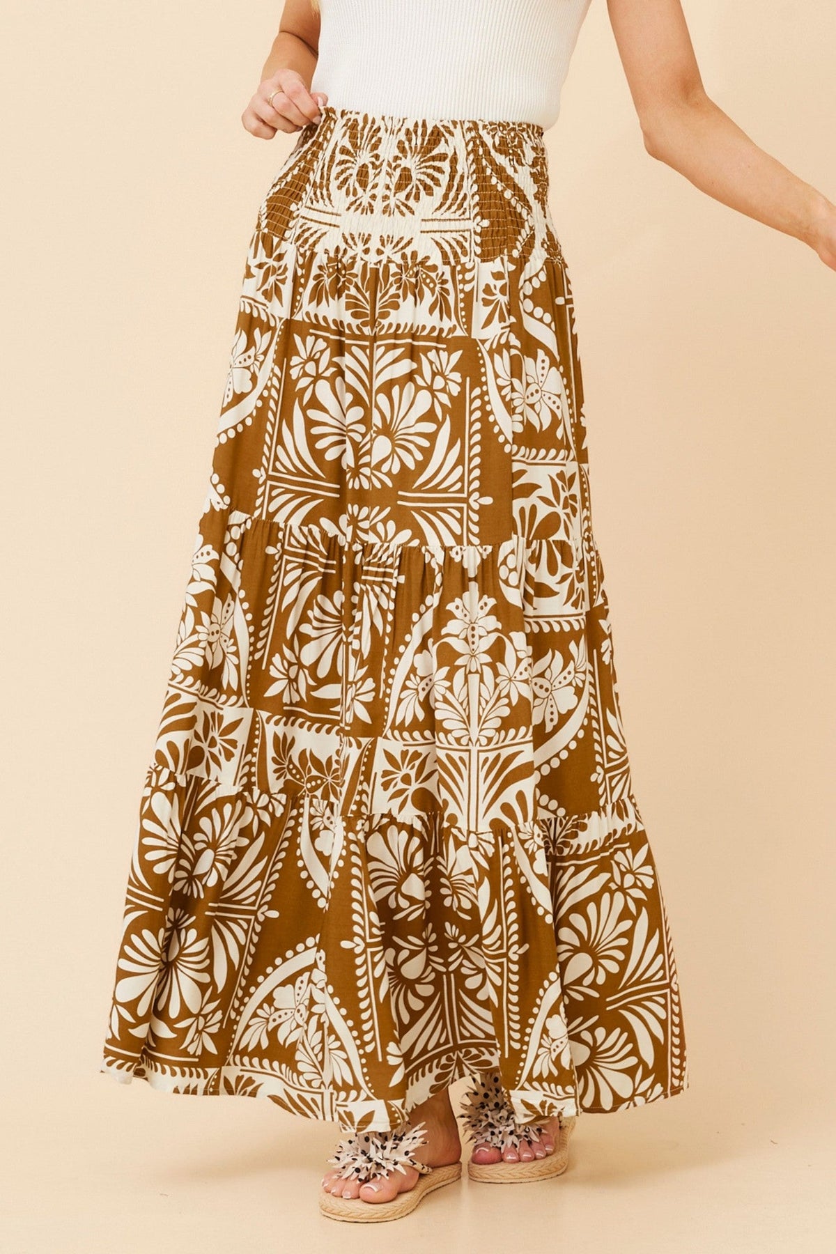 BETTINA ABSTRACT PRINT MAXI SKIRT (Toffee)