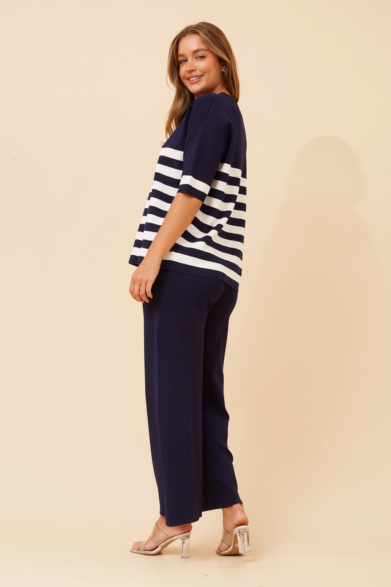 LISINDA TWO-PIECE KNITTED SET (Navy)