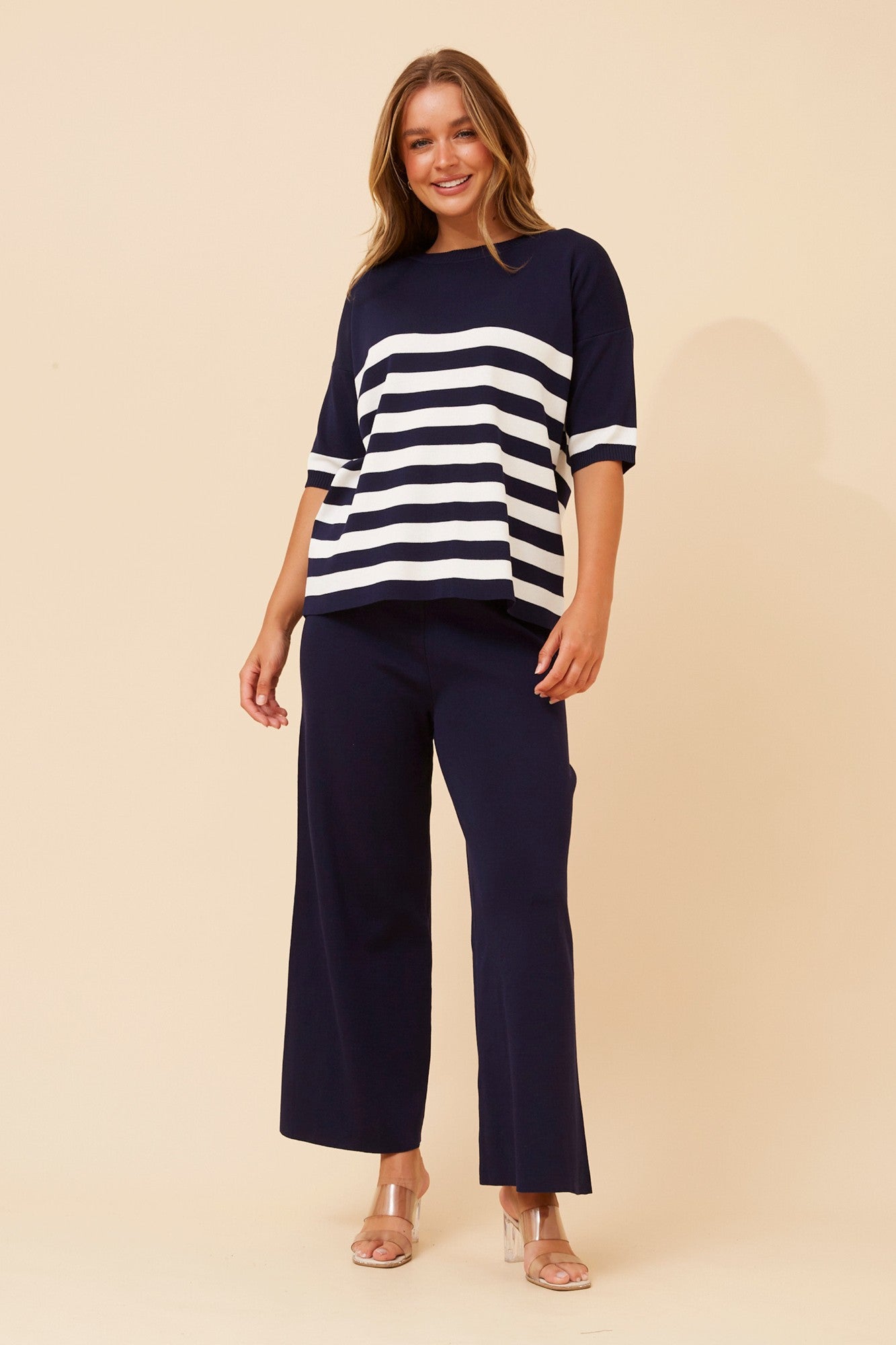 LISINDA TWO-PIECE KNITTED SET (Navy)