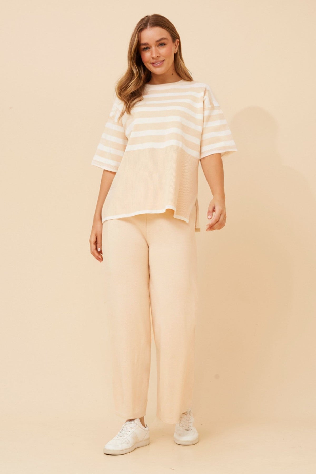 LISINDA STRIPE PRINT KNITTED SET (Beige)