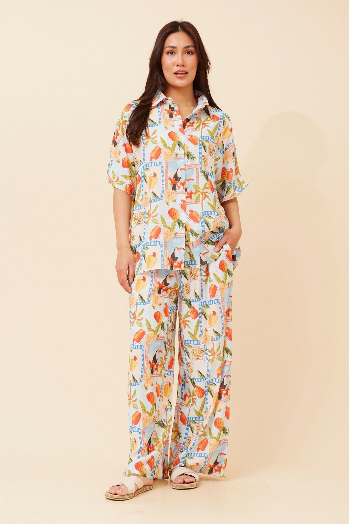 NEVELLE TWO-PIECE SET (Multi Blue)
