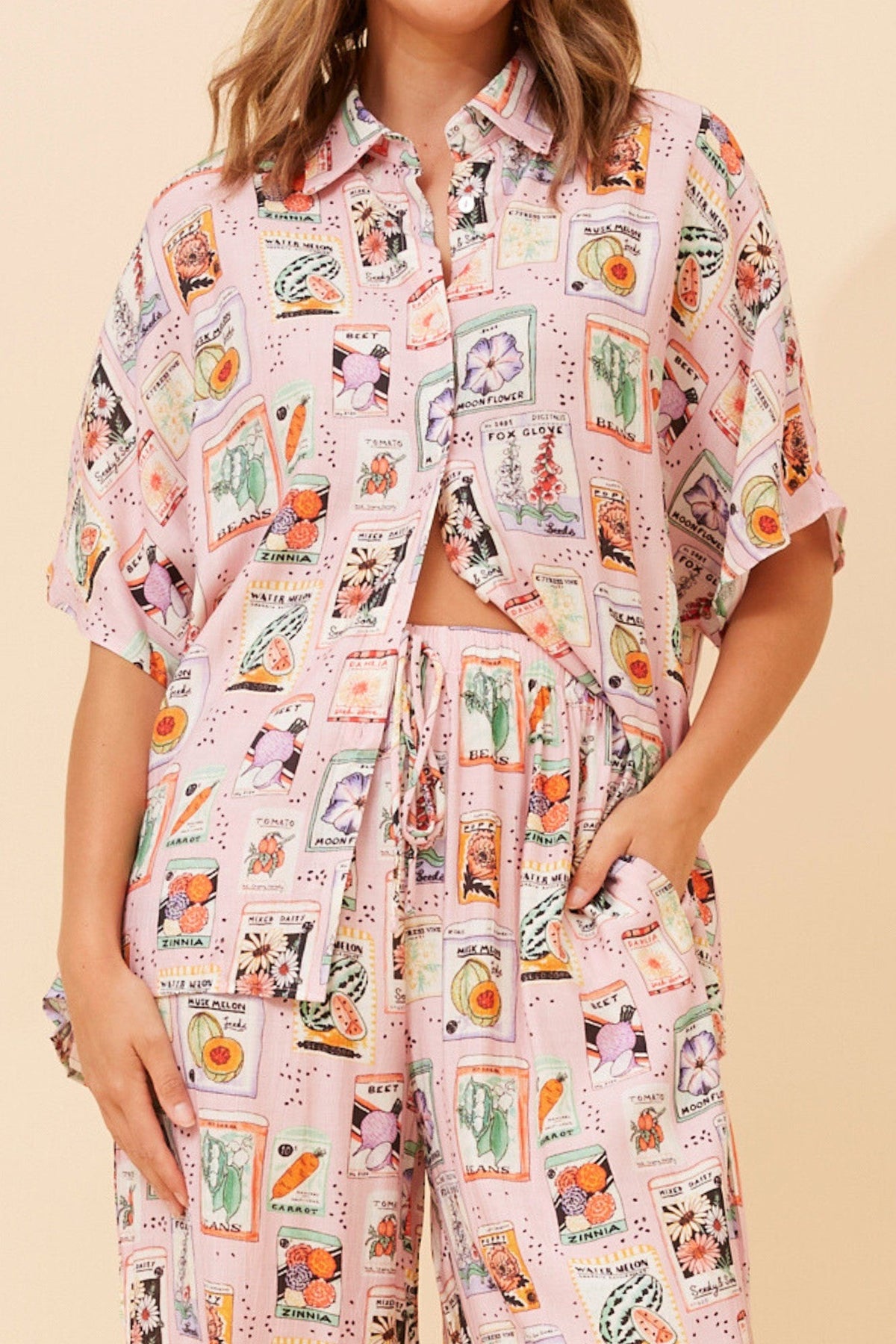 NEVELLE WANDERLUST PRINT TWO-PIECE SET (Pink)