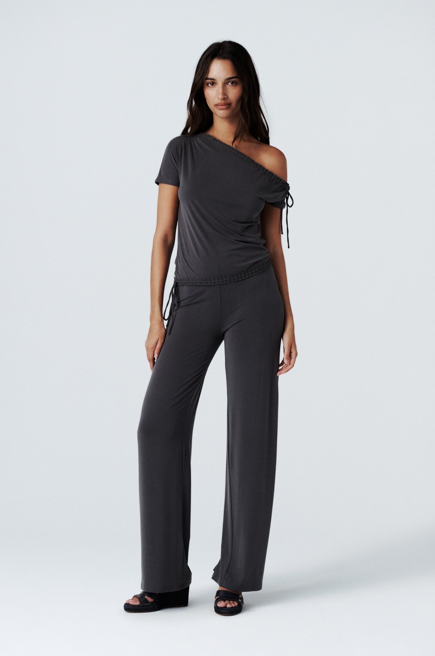 Simi Pant (Charcoal)