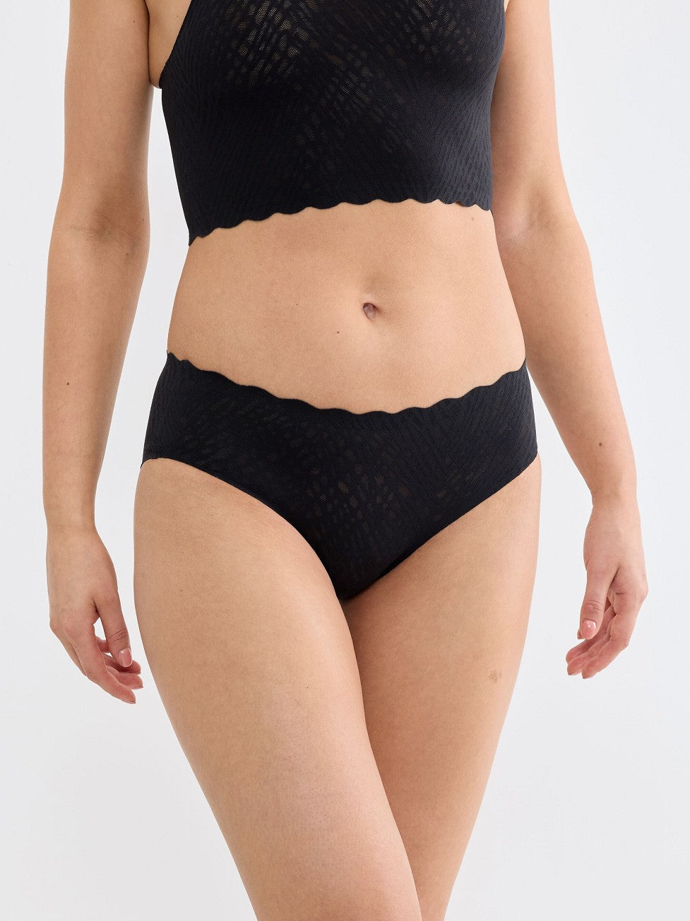 Image of Briefs. Productname: Triumph Sloggi Zero Feel Bliss Hipster Brief in Black colour by brand - Triumph