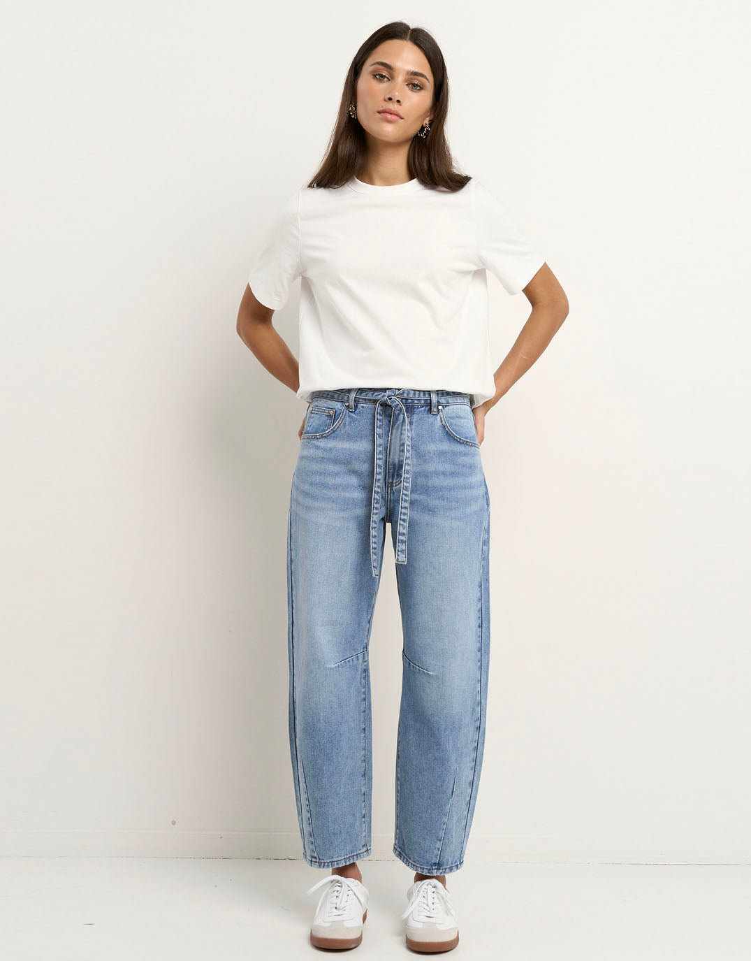 Campus Tie Waist Barrel Jeans - (Light Blue)