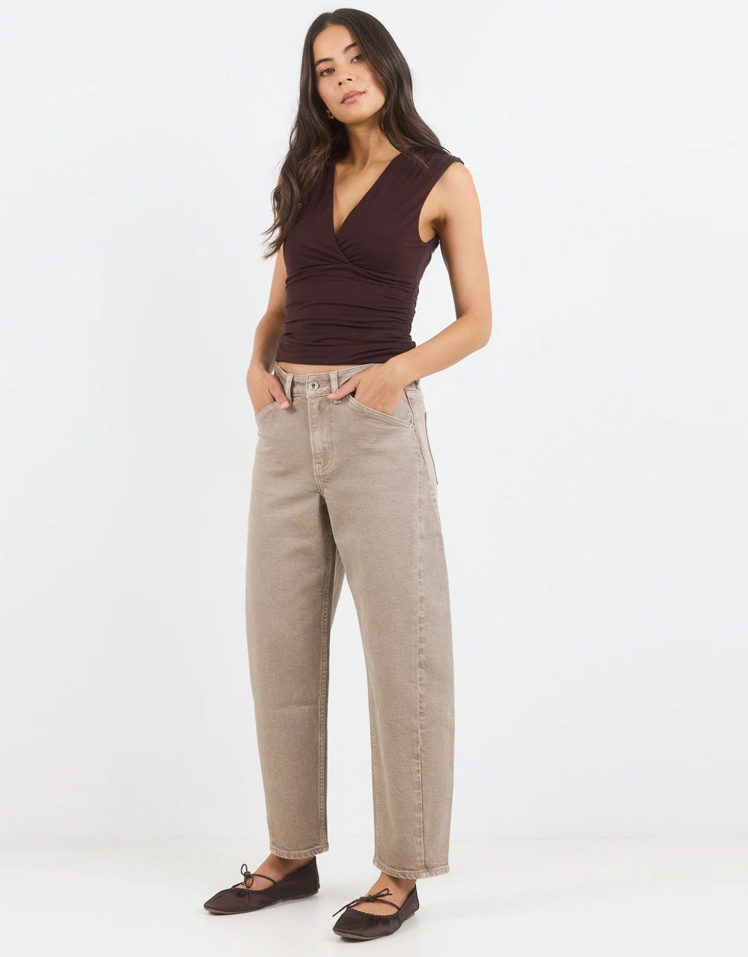 Stories Be Told Idolise Stretch Soft Barrel Jean (Taupe)