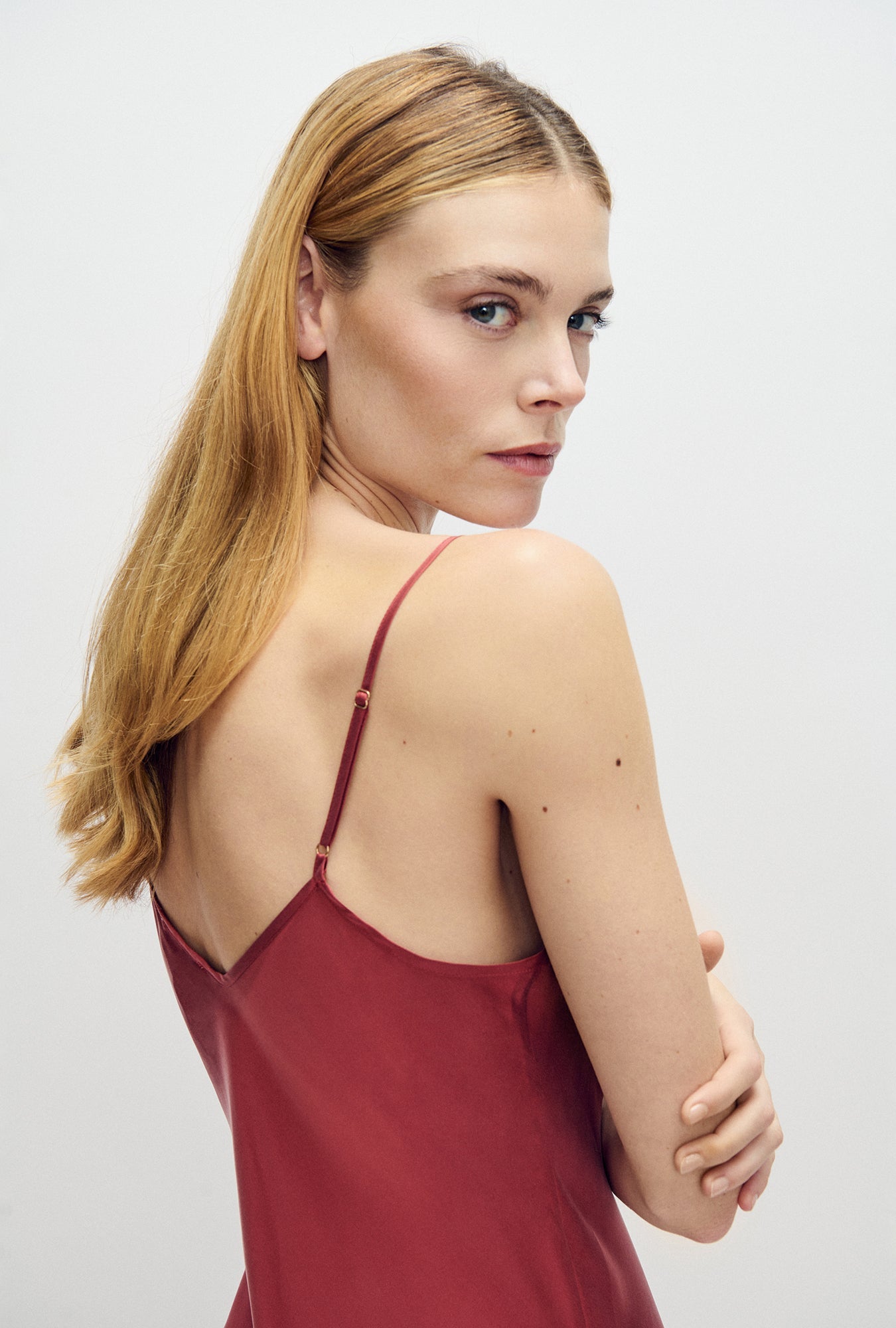 Silk Laundry 90s Slip Dress (Blush Red)