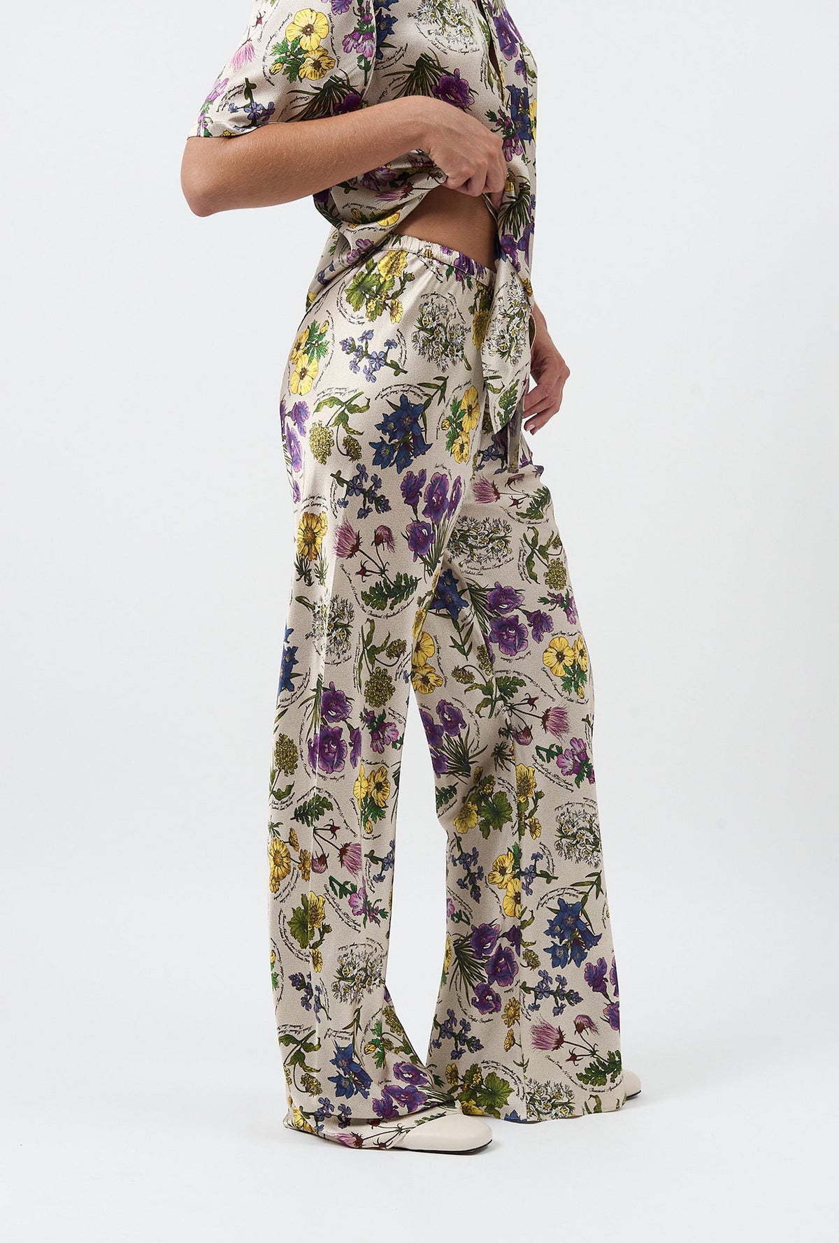 Silk Laundry Bias Cut Pants (Endangered Flowers)