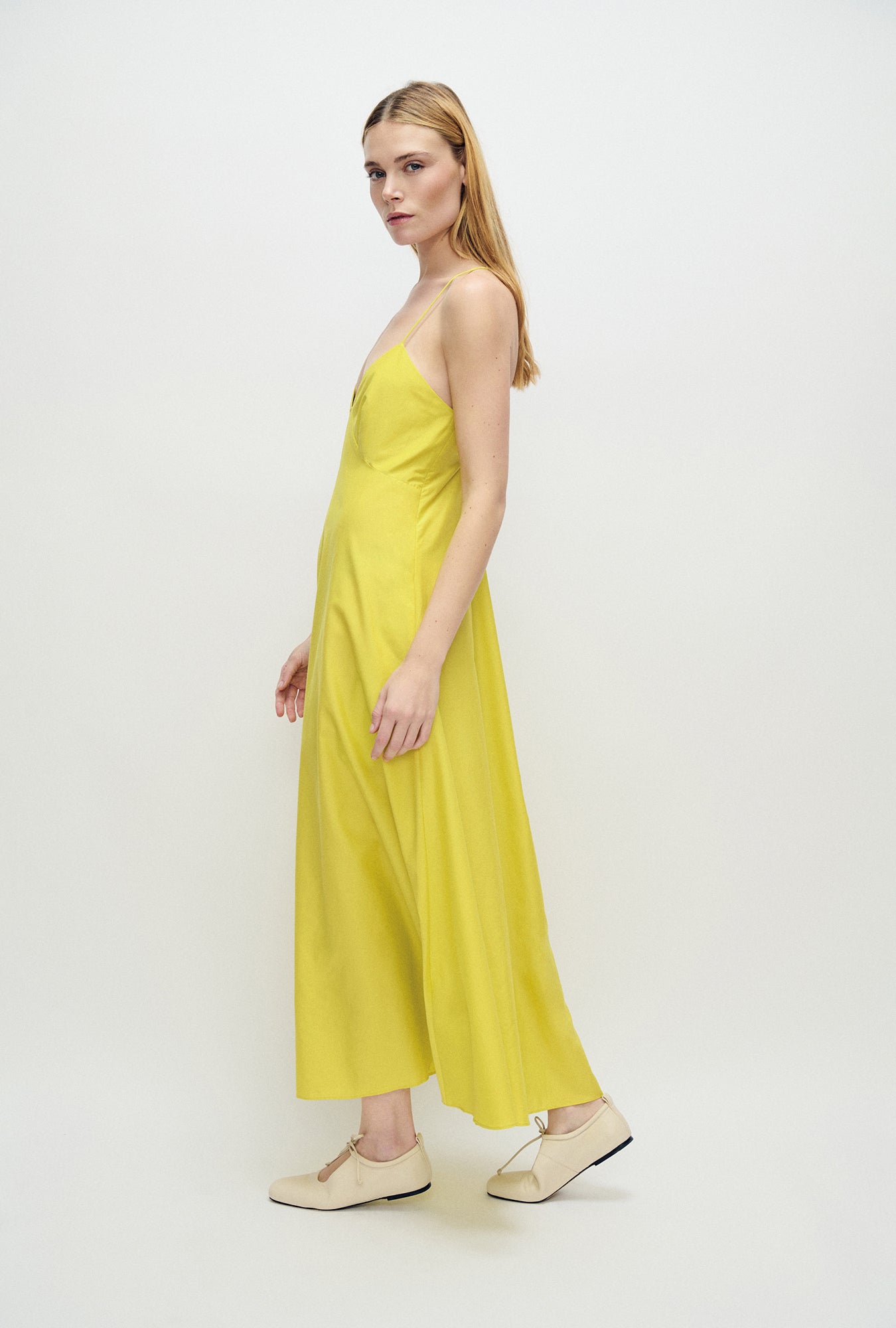 Silk Laundry Long Maxi Dress (Limelight)
