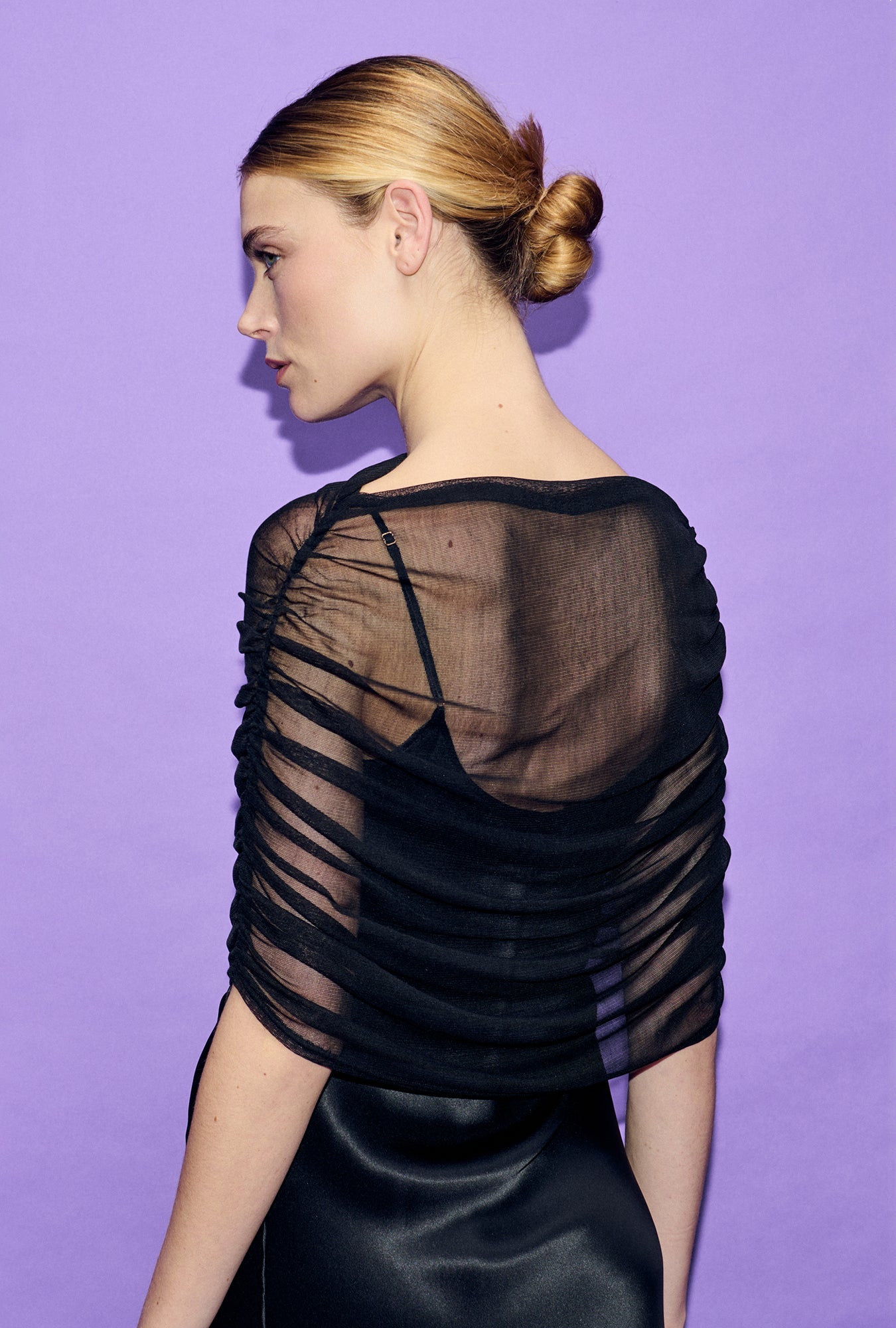 Silk Laundry Mesh Cape (Black)