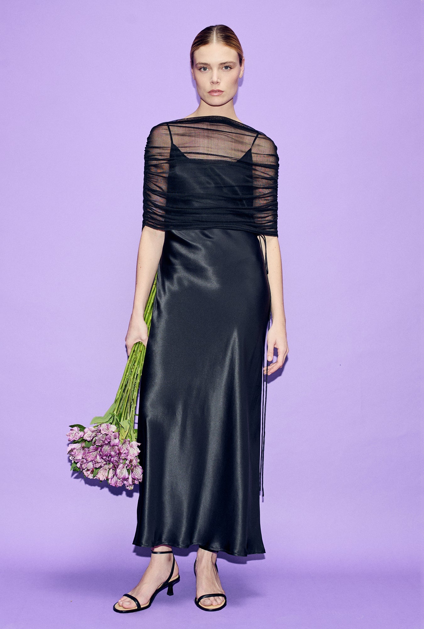 Silk Laundry Mesh Cape (Black)