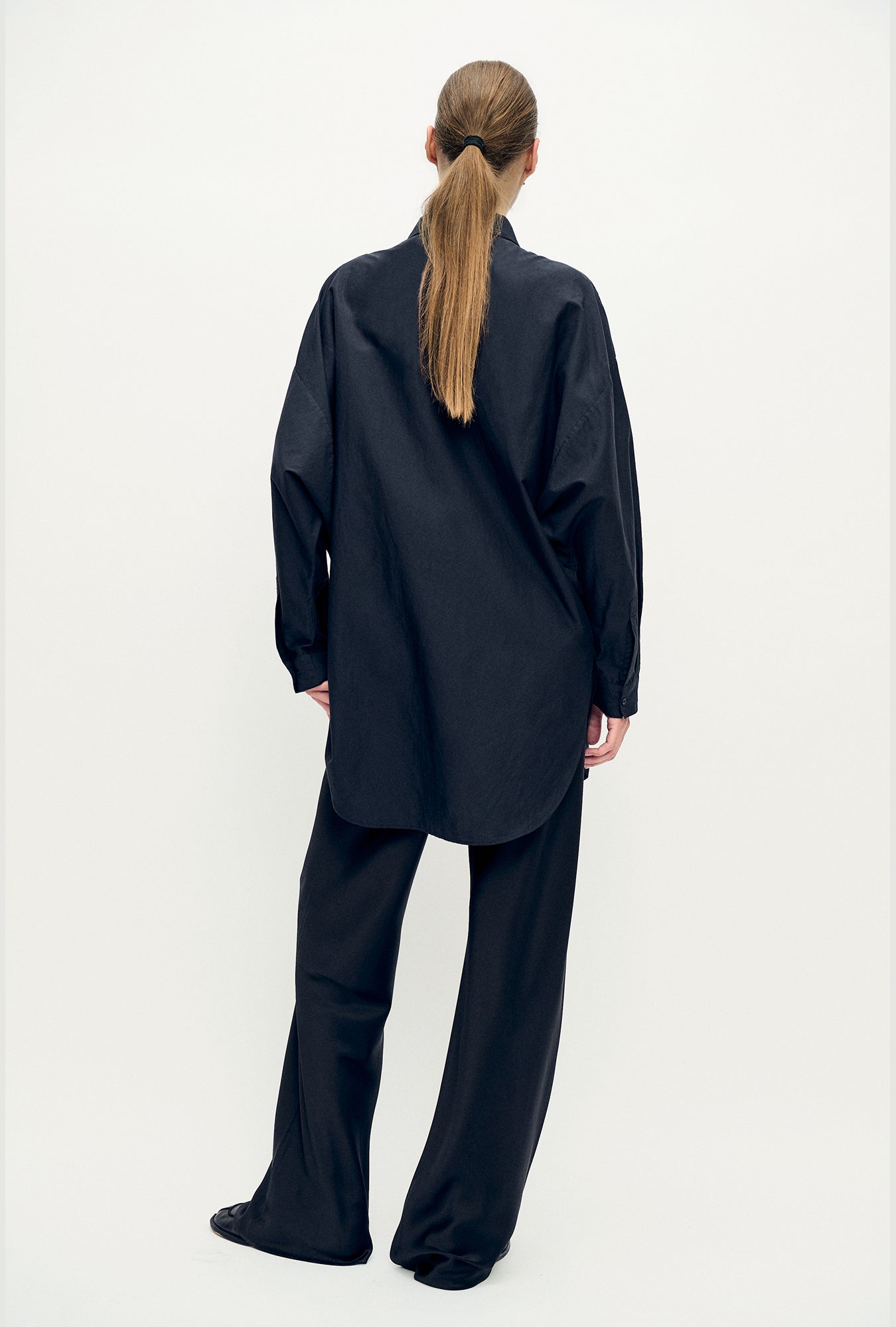 Laundry Cotton Silk Round Shirt (Black)