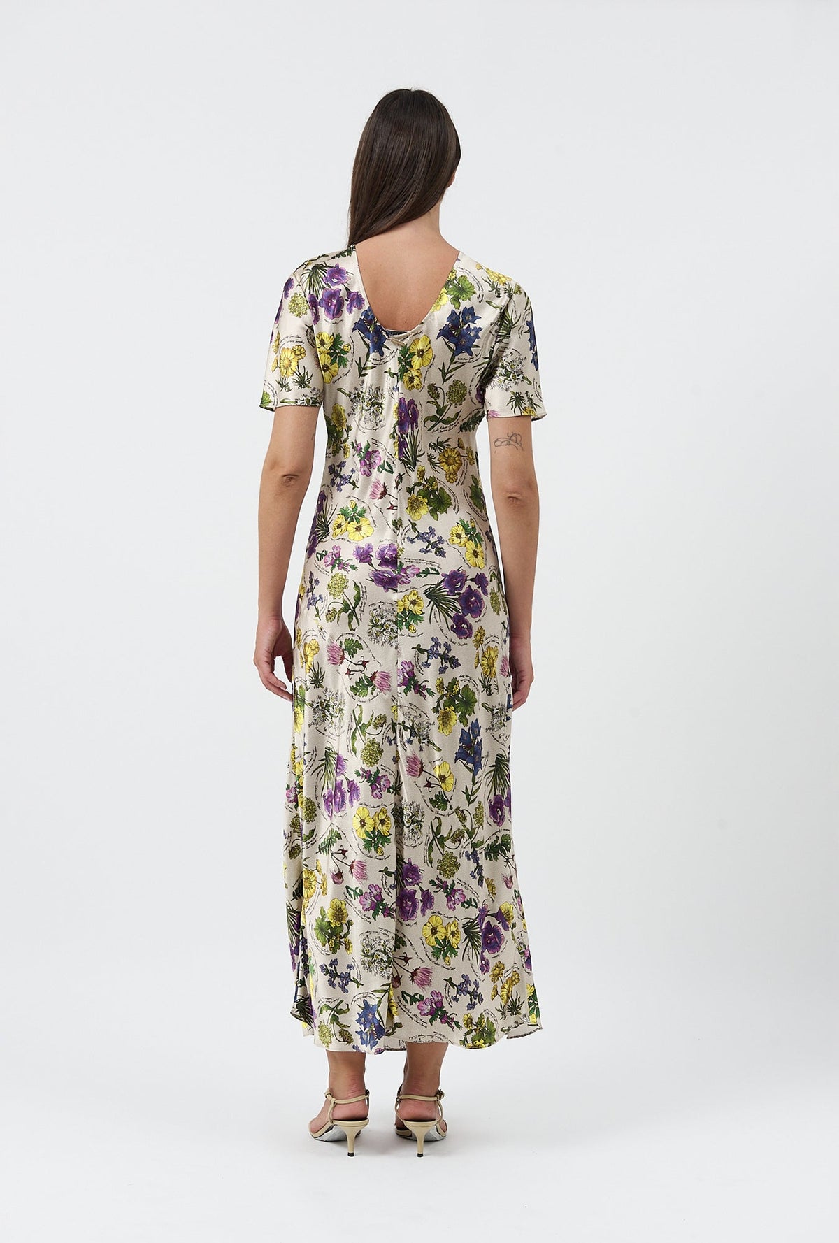 Silk Laundry Short Sleeve Bias Cut Dress (Endangered Flowers)