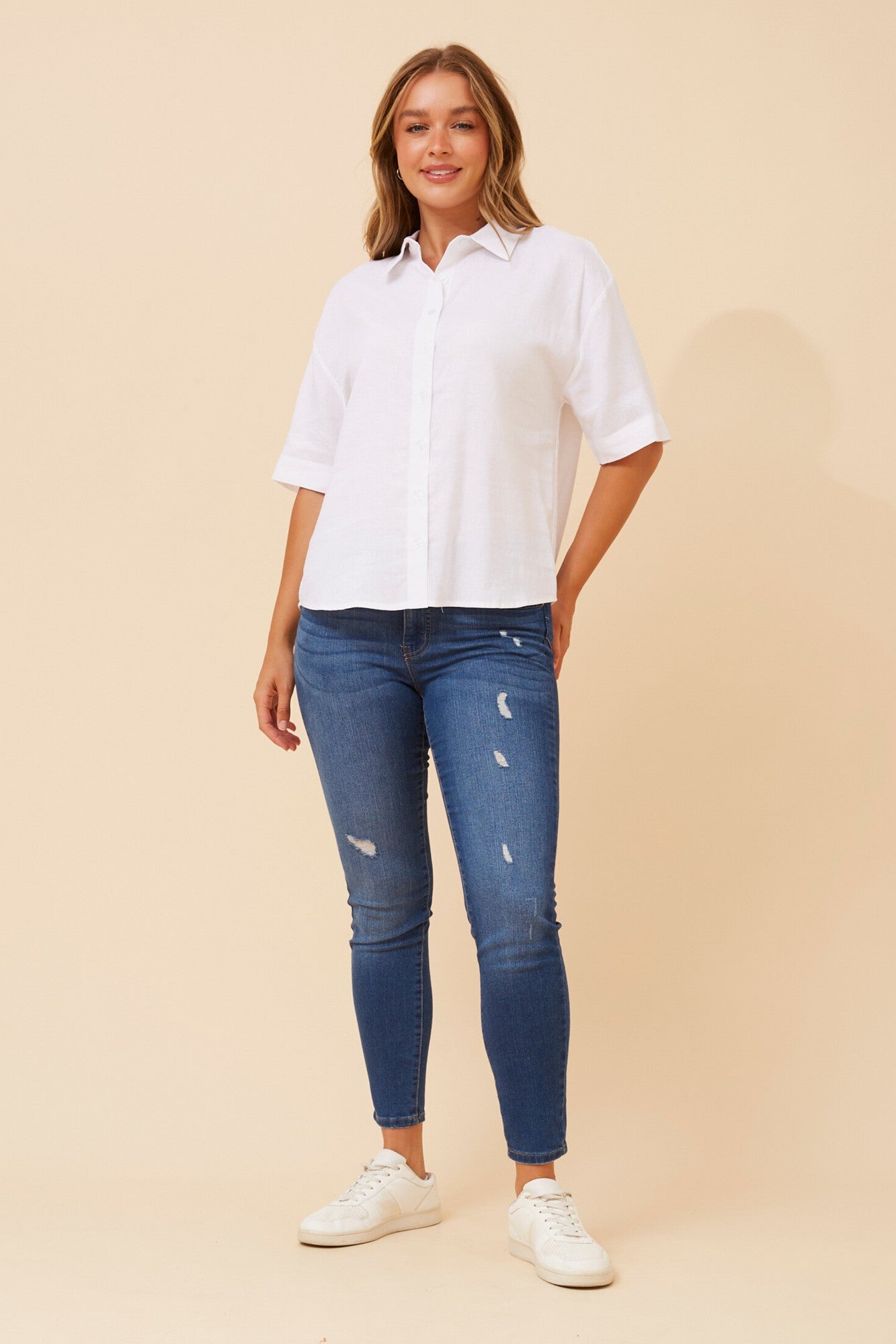CALEB LINEN BLEND TOP (Skylight)
